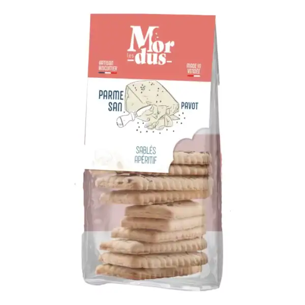 Visuel d'un paquet de biscuits salés Parmesan&Pavot de l'Atelier des Mordus sur fond blanc.