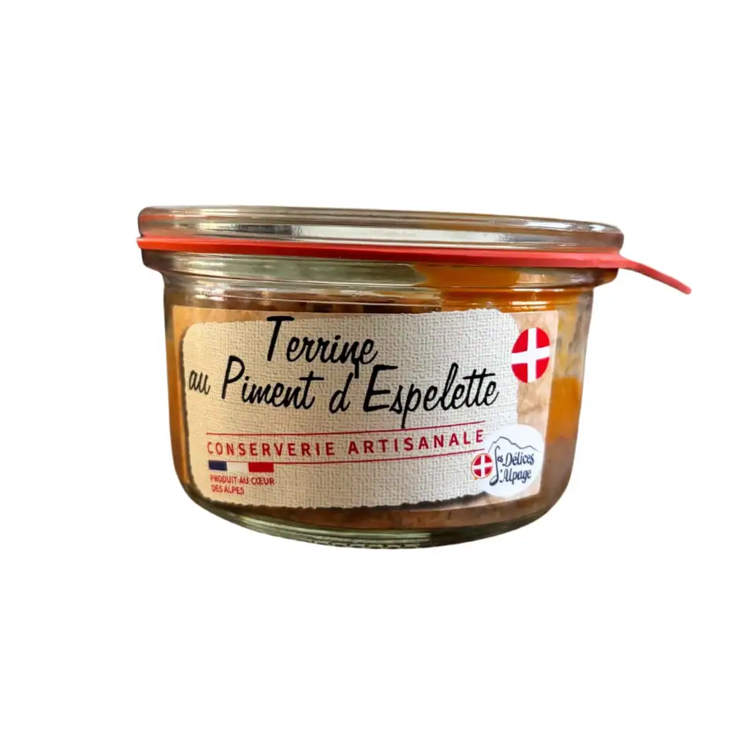 Terrine artisanale – Piment d’Espelette – Les Délices d’Alpage Photo d'un pot de terrine piment d'Espelette des Délices d'Alpage sur fond blanc